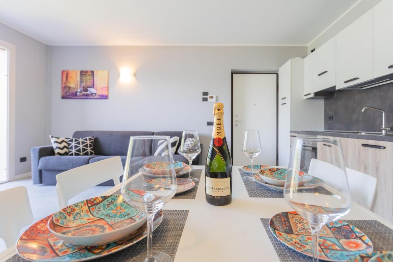 Anna'S Lodge Quiet & Charme By Rent All Como Pianello Del Lario Exteriör bild